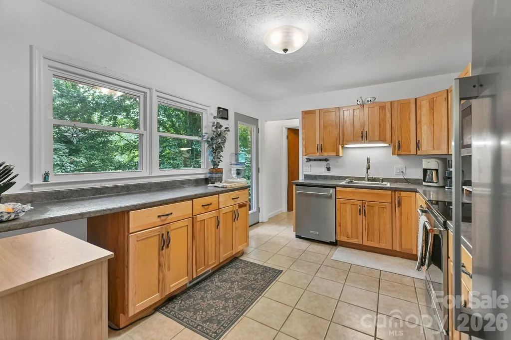 222 Timberlane Drive Etowah NC 28729