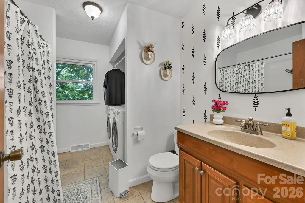 222 Timberlane Drive Etowah NC 28729