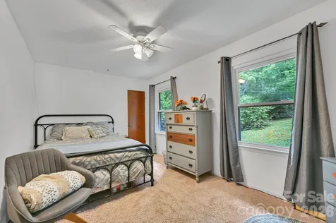 222 Timberlane Drive Etowah NC 28729