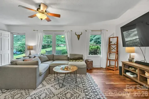 222 Timberlane Drive Etowah NC 28729