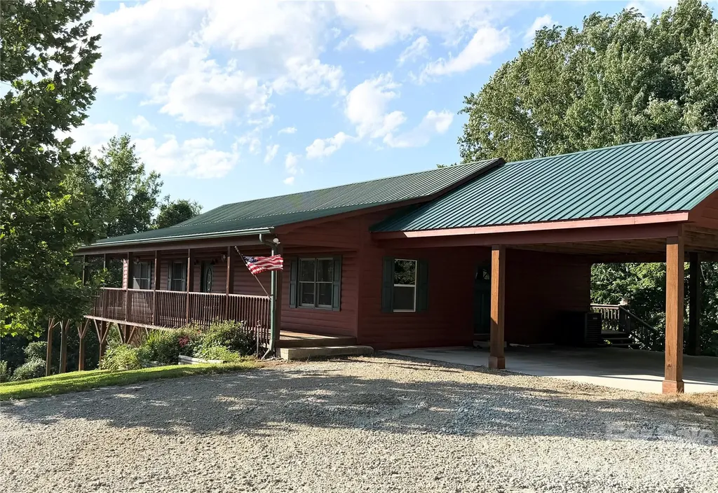 3430 Tranquil Hills Drive Lenoir NC 28645