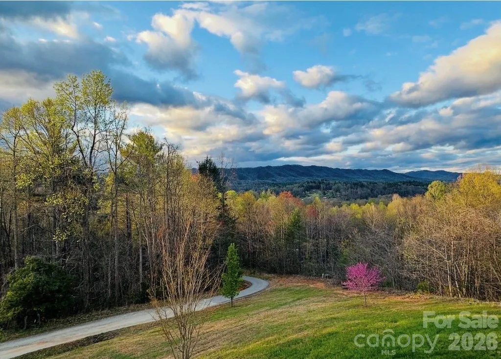 3430 Tranquil Hills Drive Lenoir NC 28645
