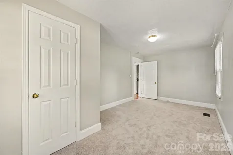 1309 Dearborn Avenue Charlotte NC 28206