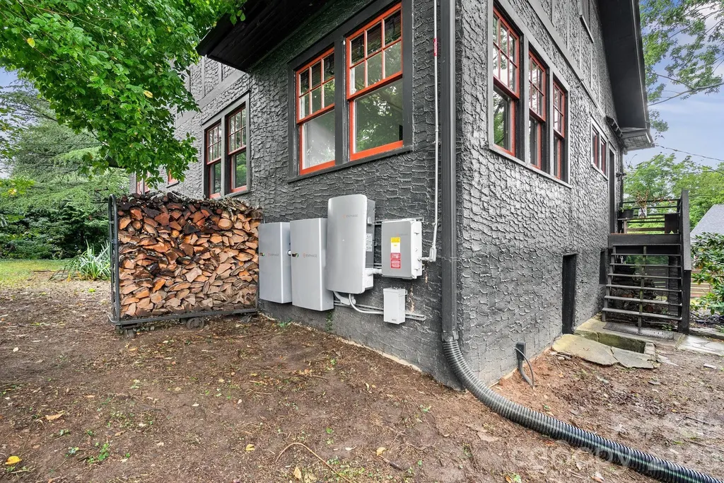 35 Northview Street Asheville NC 28801