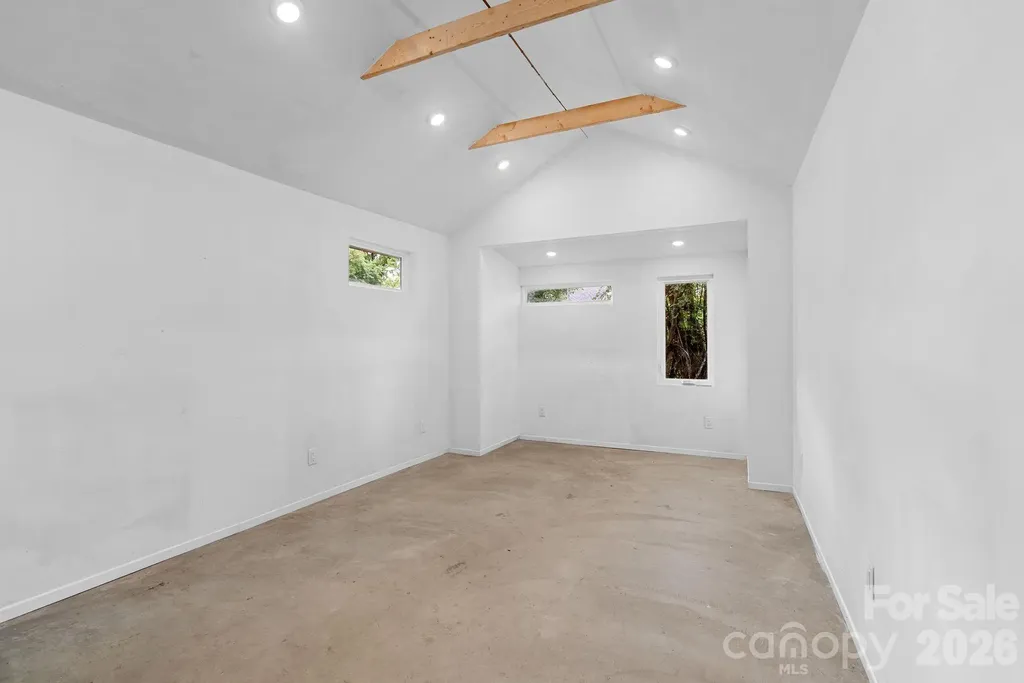 35 Northview Street Asheville NC 28801