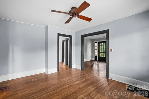 35 Northview Street Asheville NC 28801