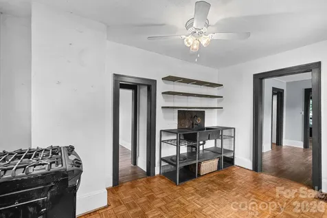 35 Northview Street Asheville NC 28801