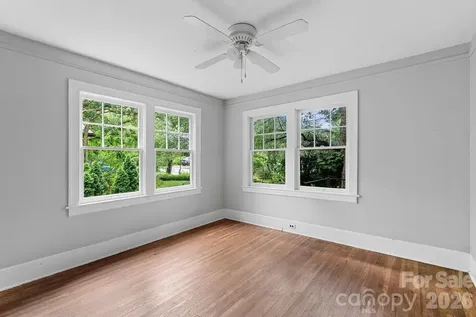 35 Northview Street Asheville NC 28801