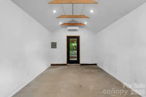 35 Northview Street Asheville NC 28801