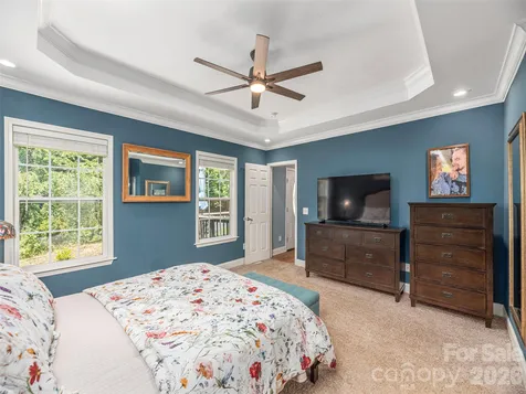 527 East Street Candler NC 28715