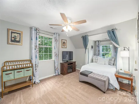 527 East Street Candler NC 28715