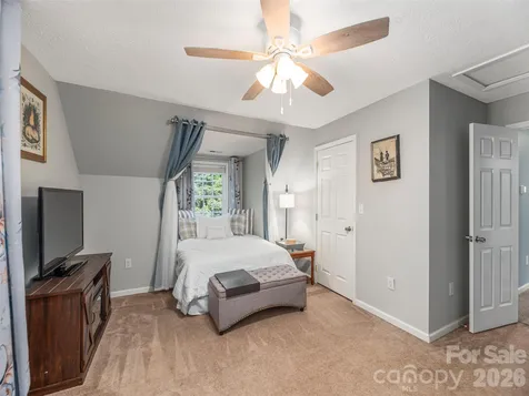 527 East Street Candler NC 28715