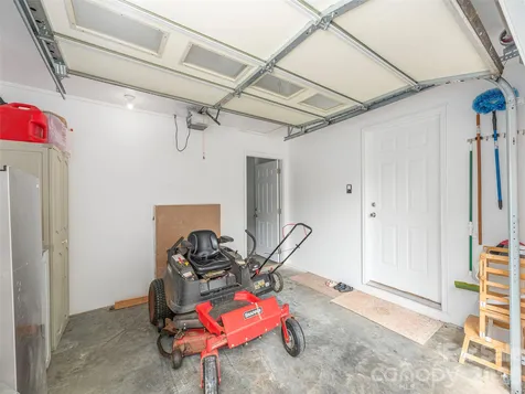 527 East Street Candler NC 28715