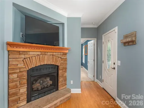 527 East Street Candler NC 28715