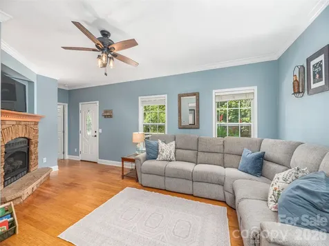 527 East Street Candler NC 28715