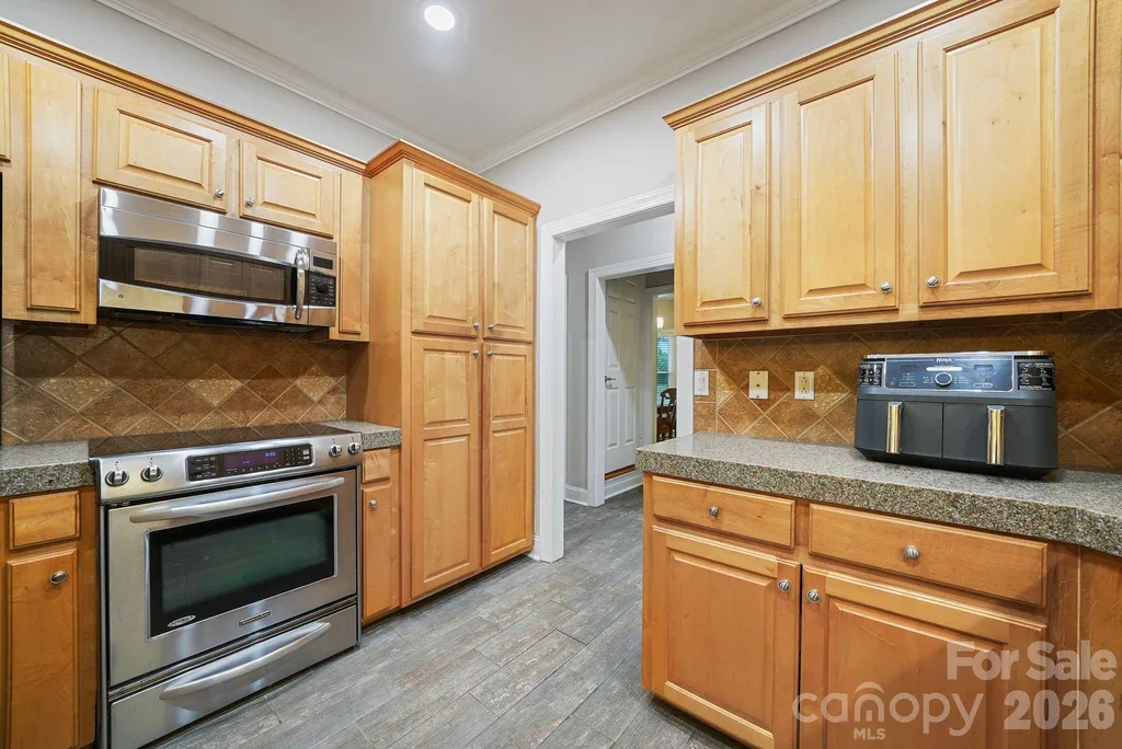4437 Shannamara Drive Matthews NC 28104