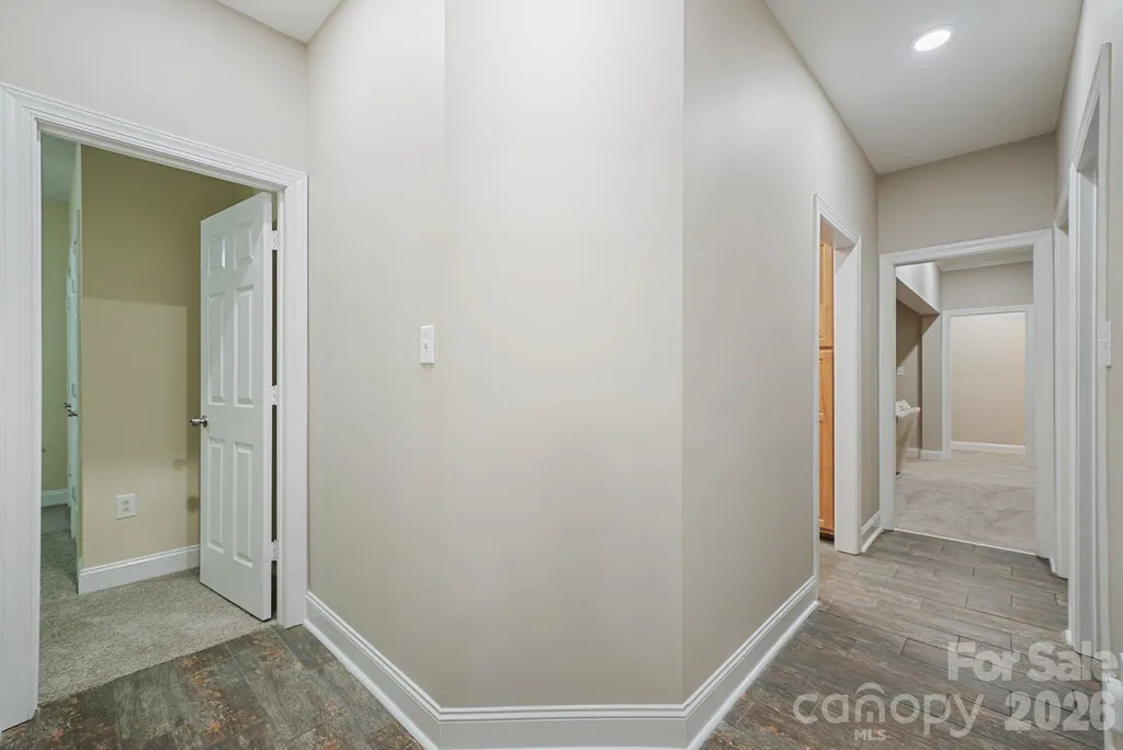 4437 Shannamara Drive Matthews NC 28104