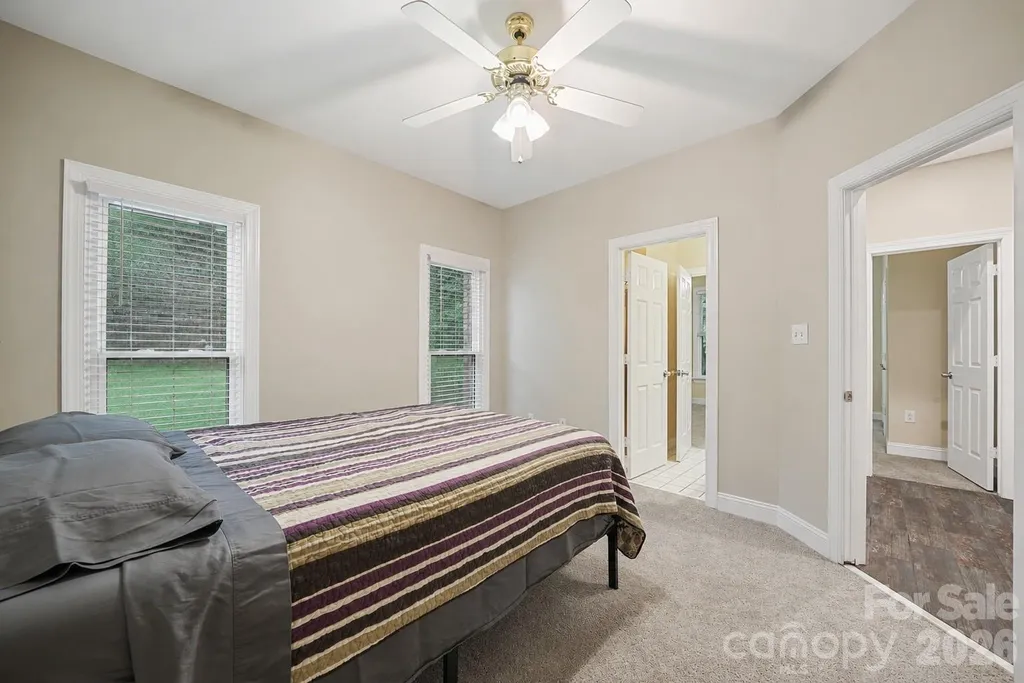 4437 Shannamara Drive Matthews NC 28104