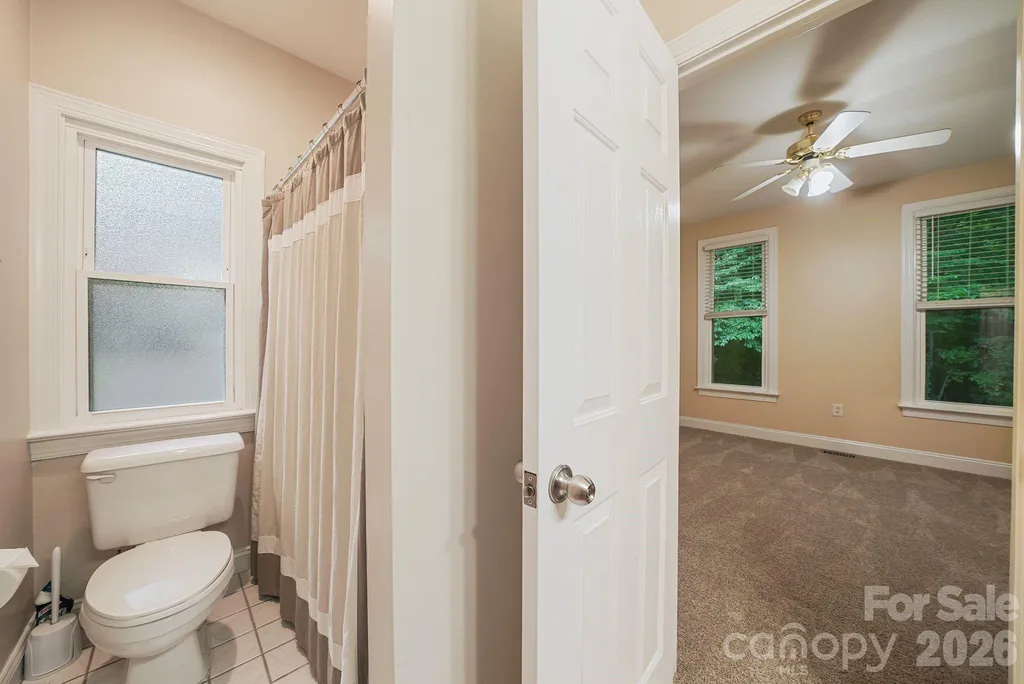 4437 Shannamara Drive Matthews NC 28104