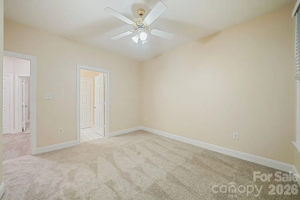 4437 Shannamara Drive Matthews NC 28104