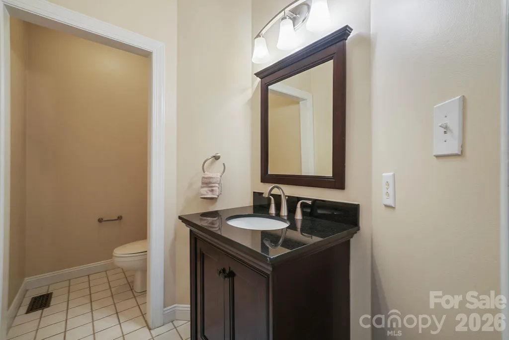 4437 Shannamara Drive Matthews NC 28104