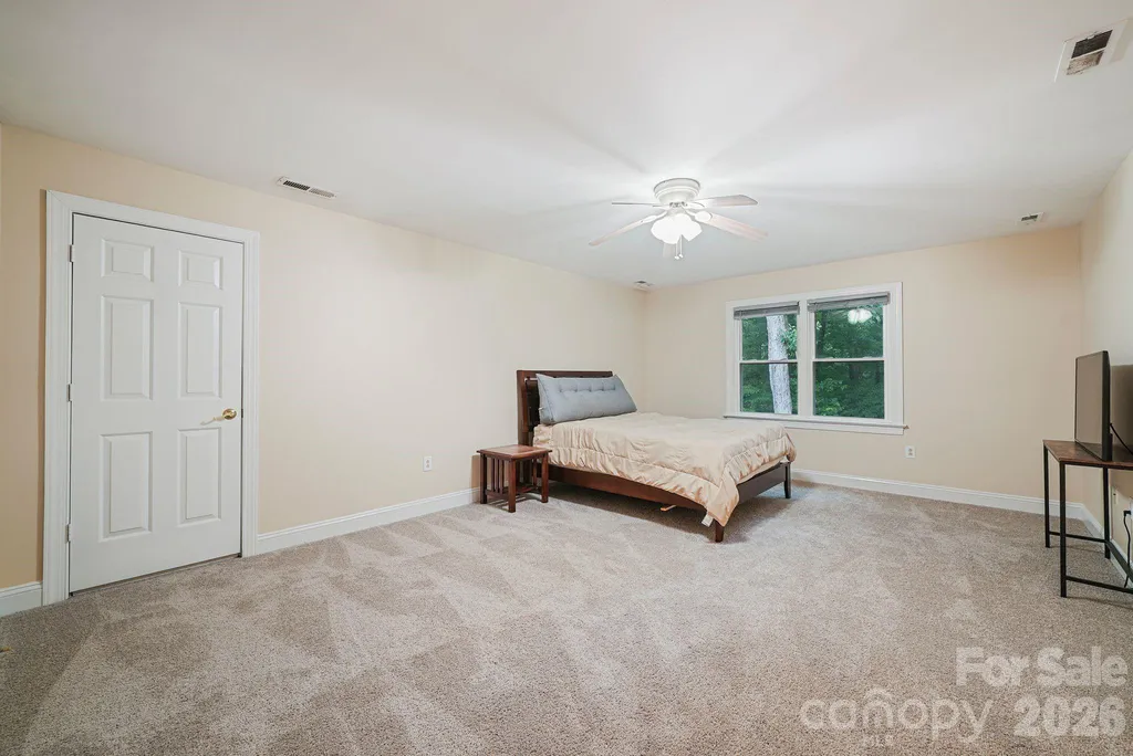 4437 Shannamara Drive Matthews NC 28104