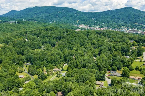 121 Horseshoe Drive Boone NC 28607