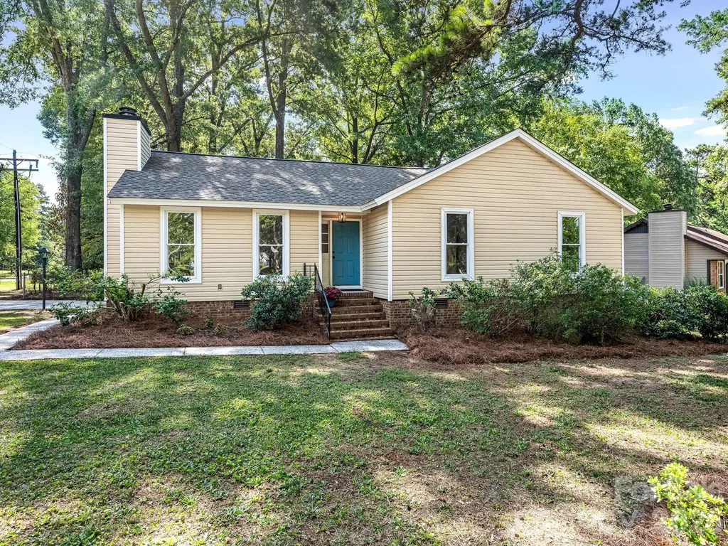 9501 Buckskin Lane Charlotte NC 28227