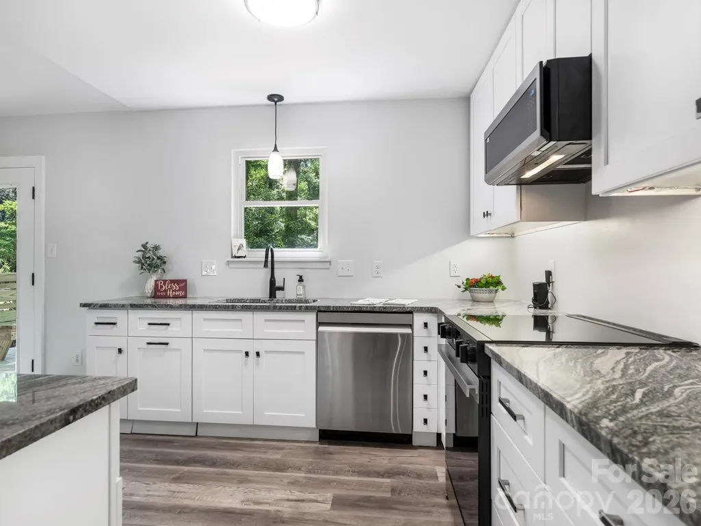 9501 Buckskin Lane Charlotte NC 28227