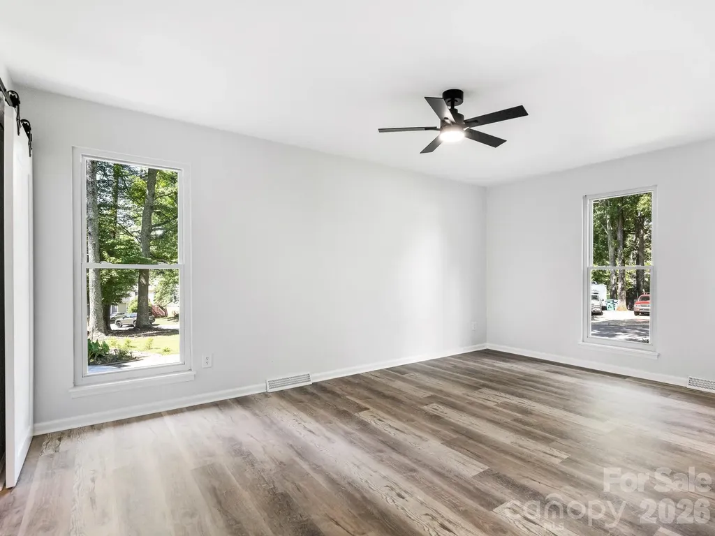 9501 Buckskin Lane Charlotte NC 28227
