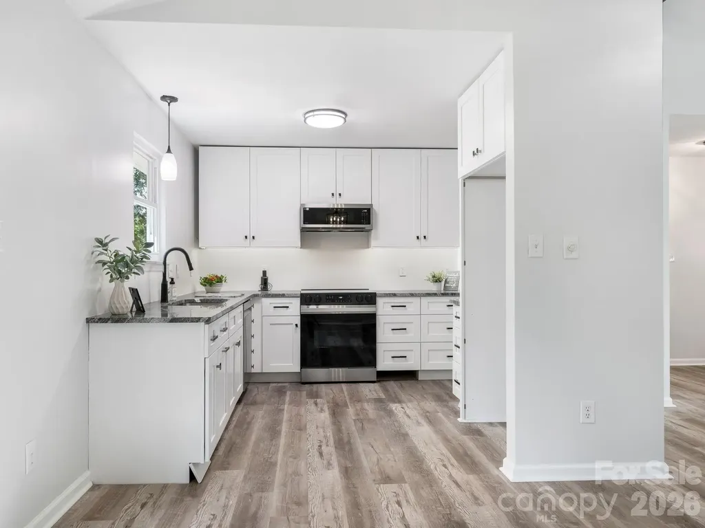 9501 Buckskin Lane Charlotte NC 28227
