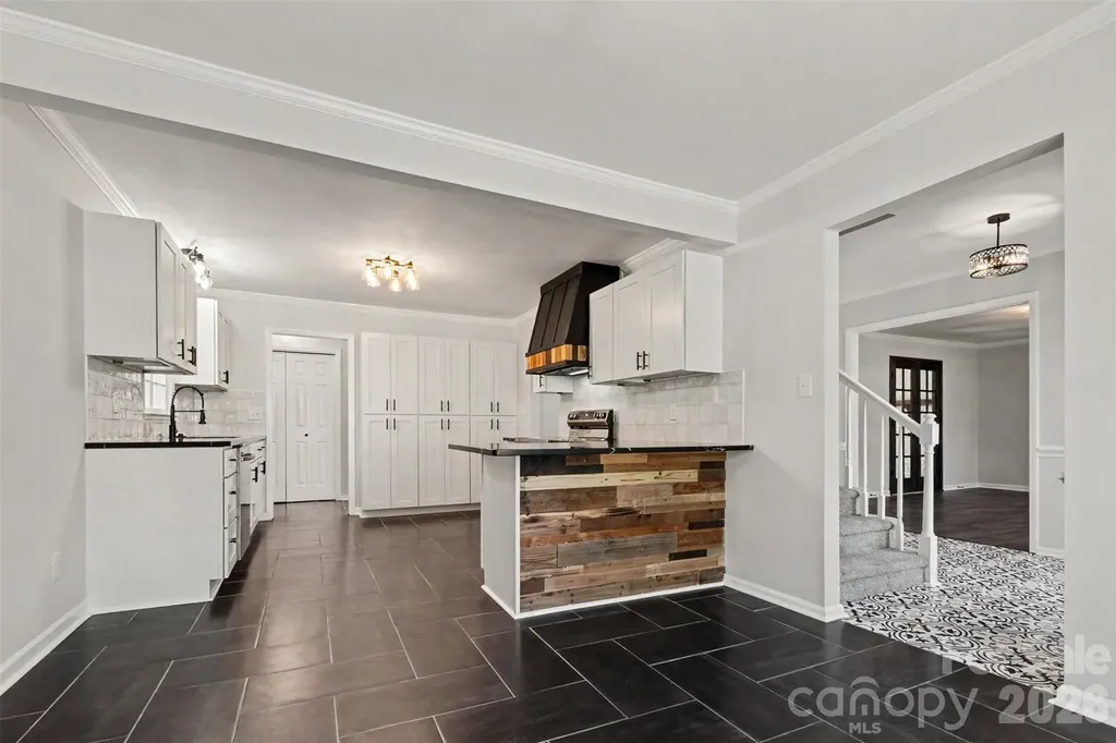 4108 Wimbledon Drive Dallas NC 28034