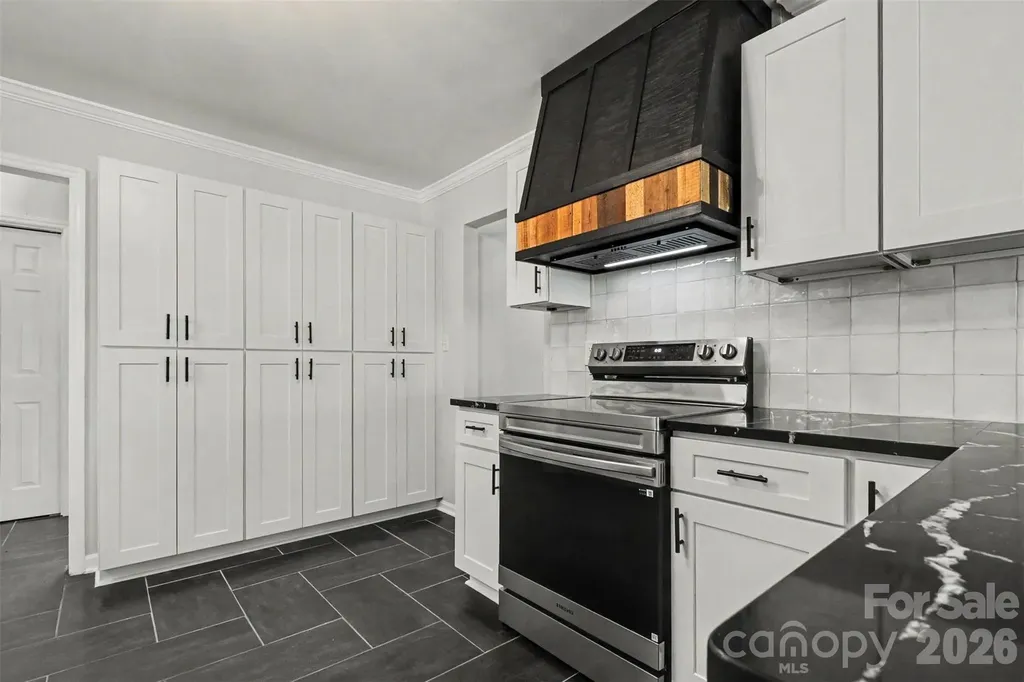 4108 Wimbledon Drive Dallas NC 28034