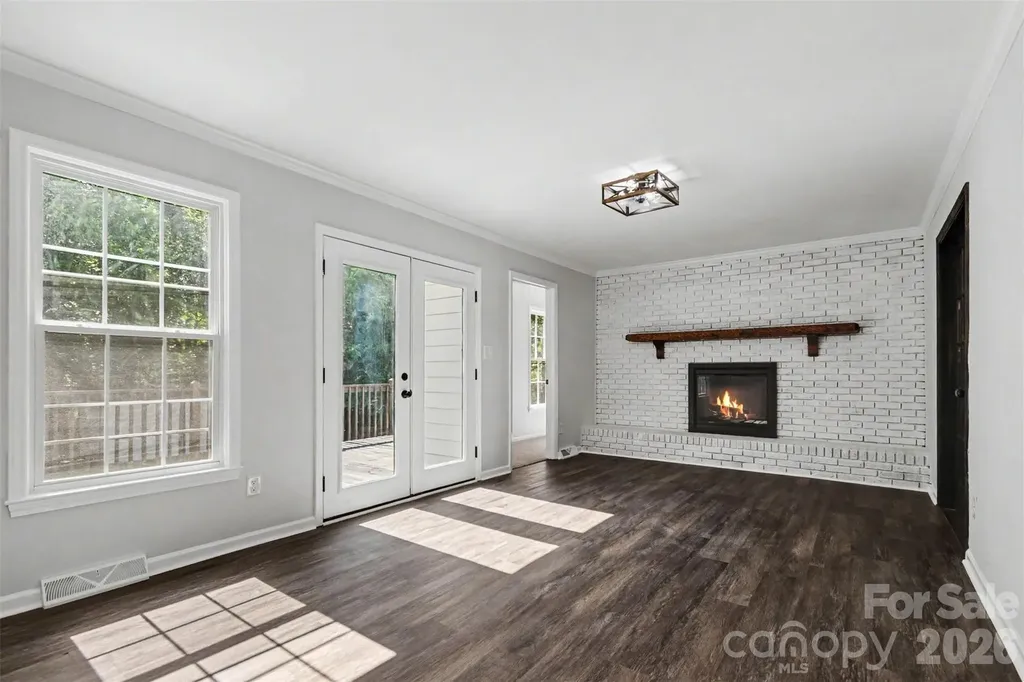 4108 Wimbledon Drive Dallas NC 28034