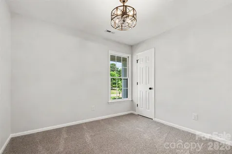 4108 Wimbledon Drive Dallas NC 28034