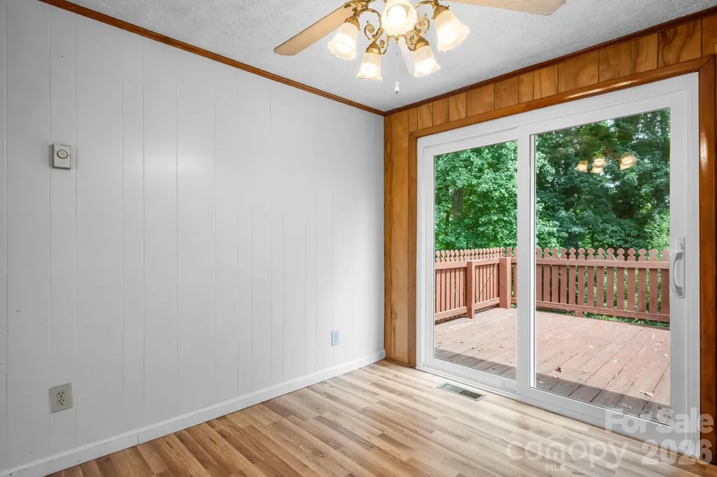 2428 Cedar Valley Drive Conover NC 28613