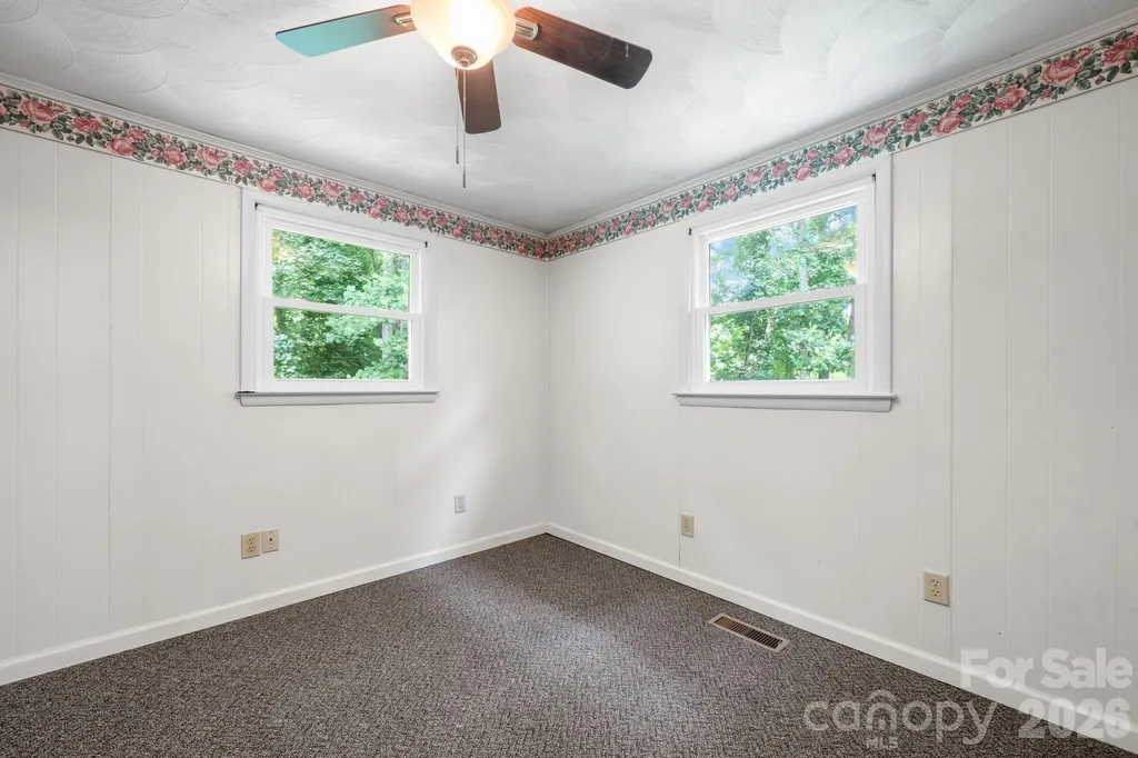2428 Cedar Valley Drive Conover NC 28613