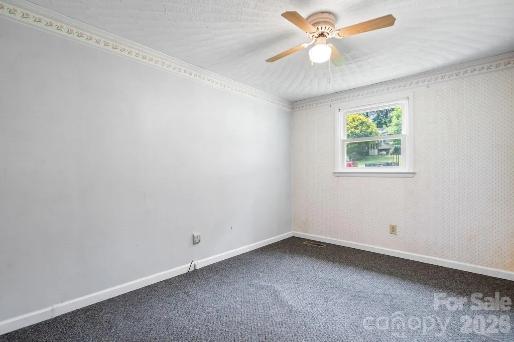 2428 Cedar Valley Drive Conover NC 28613