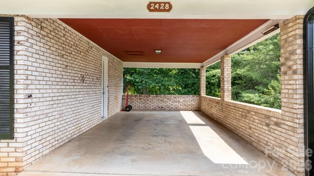 2428 Cedar Valley Drive Conover NC 28613