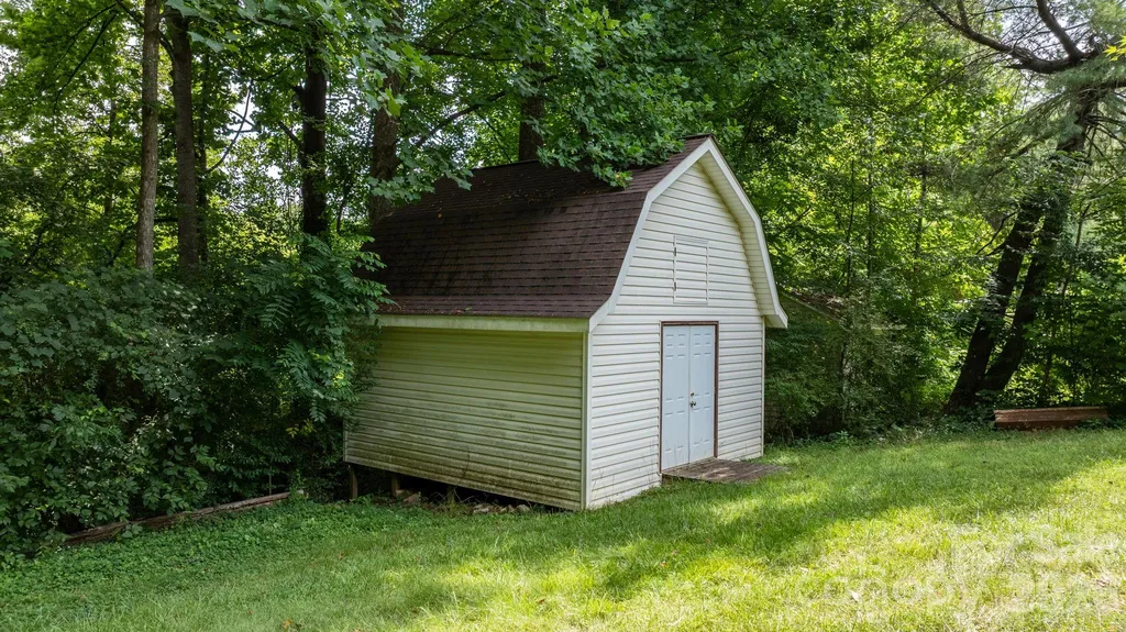 2428 Cedar Valley Drive Conover NC 28613