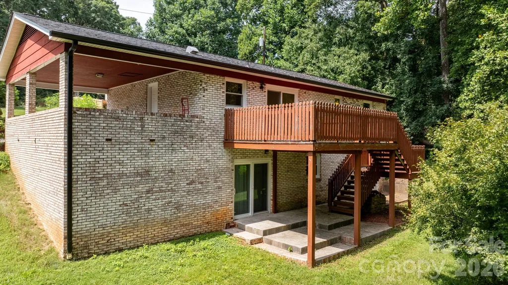 2428 Cedar Valley Drive Conover NC 28613