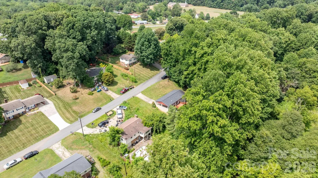 2428 Cedar Valley Drive Conover NC 28613