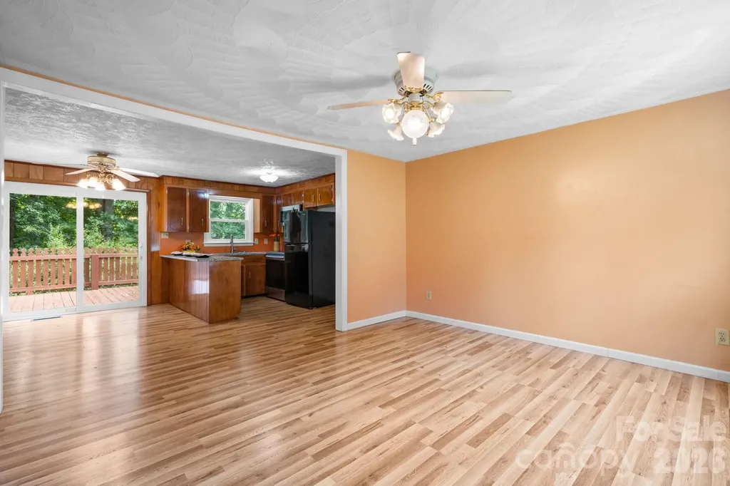 2428 Cedar Valley Drive Conover NC 28613