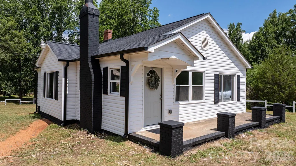 3028 Morganton Boulevard Lenoir NC 28645