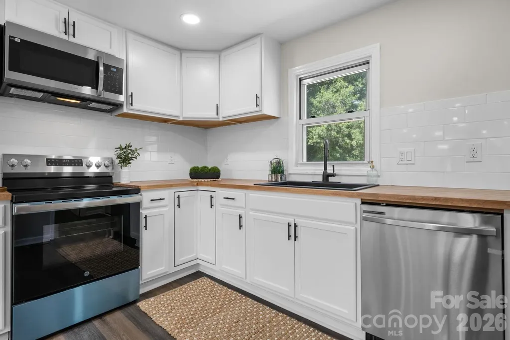 3028 Morganton Boulevard Lenoir NC 28645