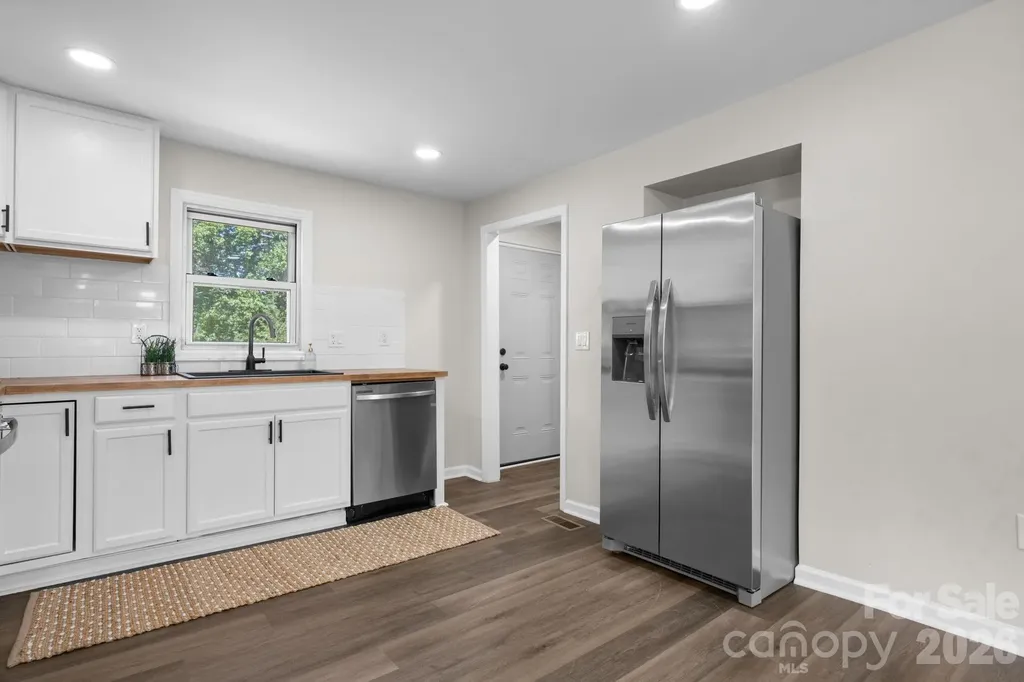 3028 Morganton Boulevard Lenoir NC 28645