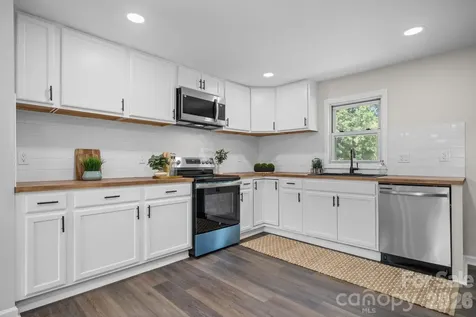 3028 Morganton Boulevard Lenoir NC 28645