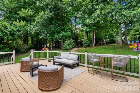 239 Windsor Forest Circle Fletcher NC 28732
