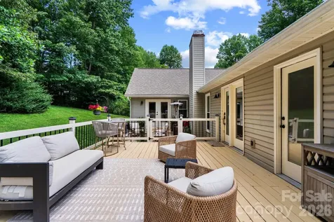 239 Windsor Forest Circle Fletcher NC 28732