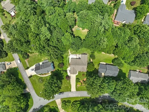 239 Windsor Forest Circle Fletcher NC 28732